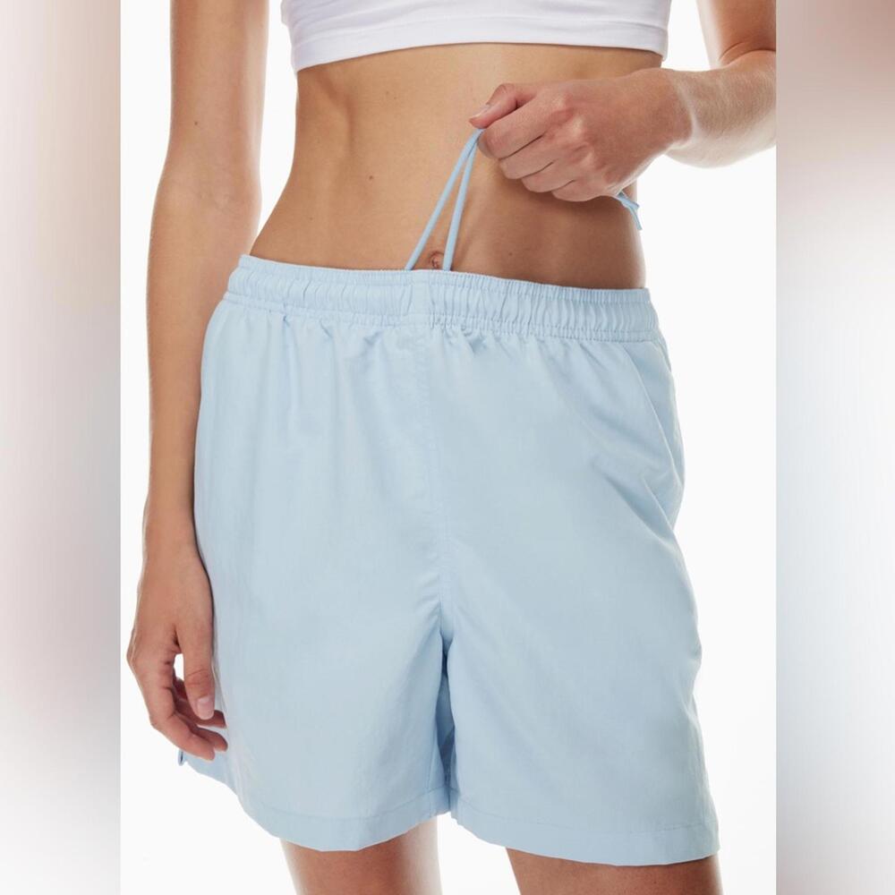 Aritzia TNA Big Easy 5” Short - XS - Blue